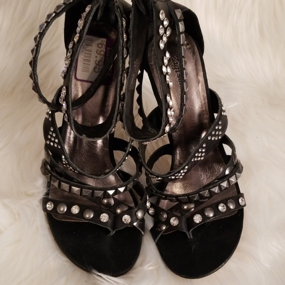 Rocker heels - Picture 4 of 4